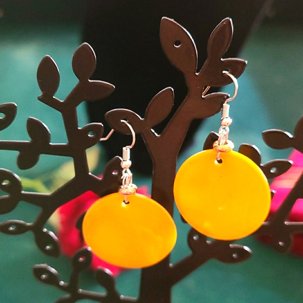Sea shell earrings